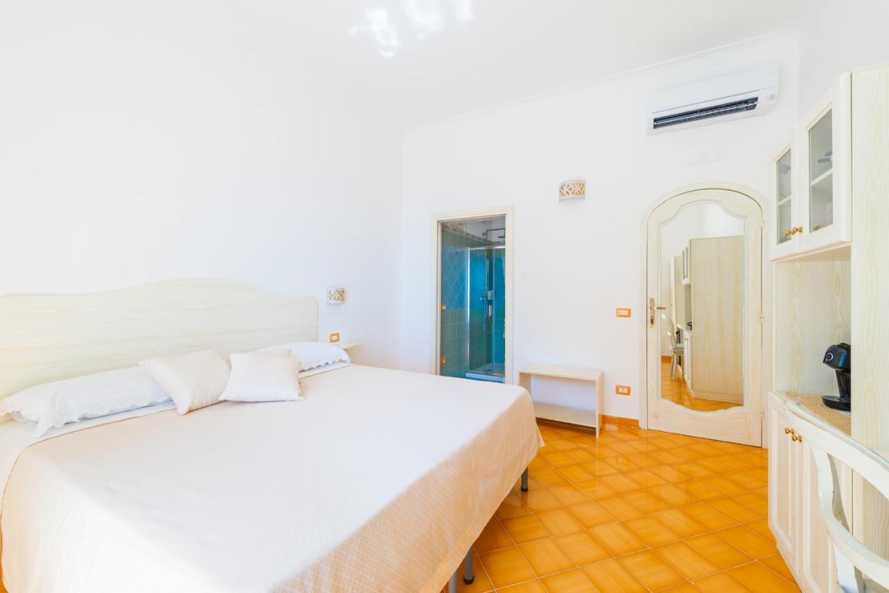 Casa Pietro Hotell Positano Exteriör bild